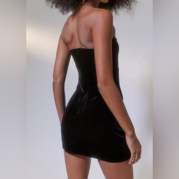 Urban Outfitters Diana Velvet HOCO Sweetheart Mini Dress Black Goth M Witch - Picture 2 of 11